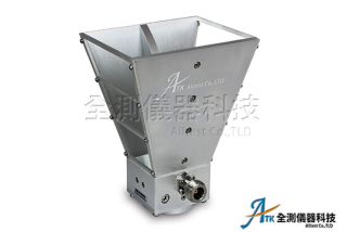 全測儀器科技提供喇叭天線 2-18GHz SMA Broadband Horn Antenna，使用SMA型Female接頭。具有出色的增益和VSWR特性，該天線小巧便攜，此為ATK出品的寬頻號角喇叭天線，低電壓駐波比(VSWR)，配合5G毫米波測試室，發射與接收待測物參數。在射頻、微波和毫米波應用中，天線是最多被涉及到的元件之一，提供各式規格尺寸喇叭天線，具增益高、低電壓駐波比、寬頻覆蓋率高等特性，全測儀器科技同時也提供各式RF接頭與高頻連接線，是可靠的RF天線供應商。