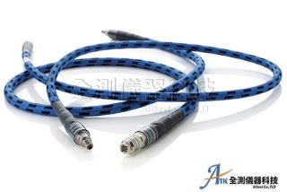 MWX021 │RF Cable 高頻同軸電纜線 高屏蔽性能，低信號洩漏和干擾，狹小設備系統中的高密度佈線等特點。 我們將根據客戶的要求提供組件，並提供微波和毫米波的高可靠性產品。