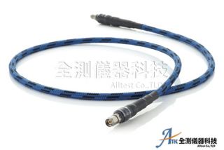 MWX071 │RF Cable 高頻同軸電纜線 高屏蔽性能，低信號洩漏和干擾，狹小設備系統中的高密度佈線等特點。 我們將根據客戶的要求提供組件，並提供微波和毫米波的高可靠性產品。