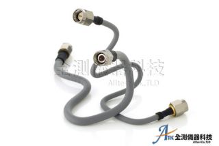 MWX512 │RF Cable 高頻同軸電纜線 高屏蔽性能，低信號洩漏和干擾，狹小設備系統中的高密度佈線等特點。 我們將根據客戶的要求提供組件，並提供微波和毫米波的高可靠性產品。