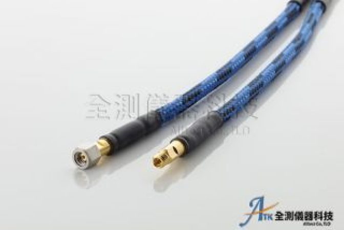 MWX001 │RF Cable 高頻同軸電纜線 高屏蔽性能，低信號洩漏和干擾，狹小設備系統中的高密度佈線等特點。 我們將根據客戶的要求提供組件，並提供微波和毫米波的高可靠性產品。